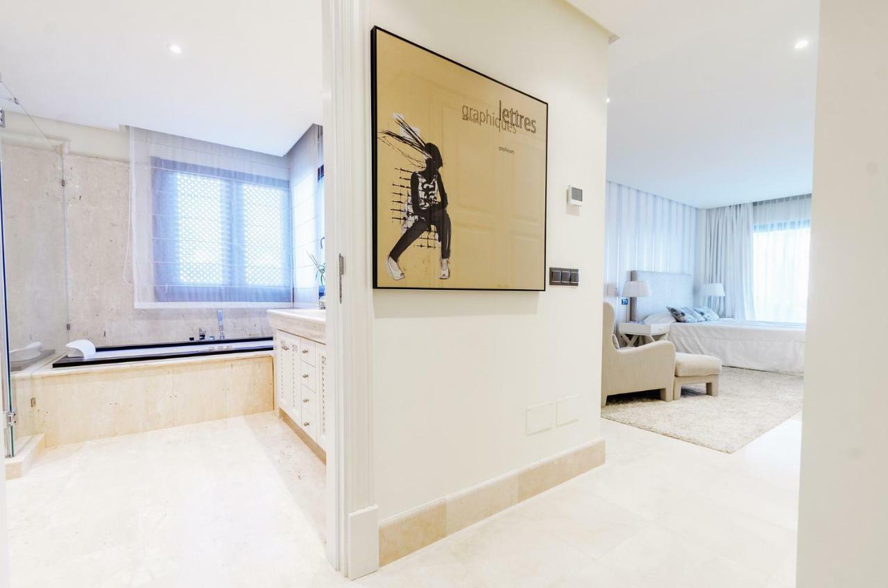 Luxury Apartment Frontal Beach In Doncella Beach Эстепона Экстерьер фото