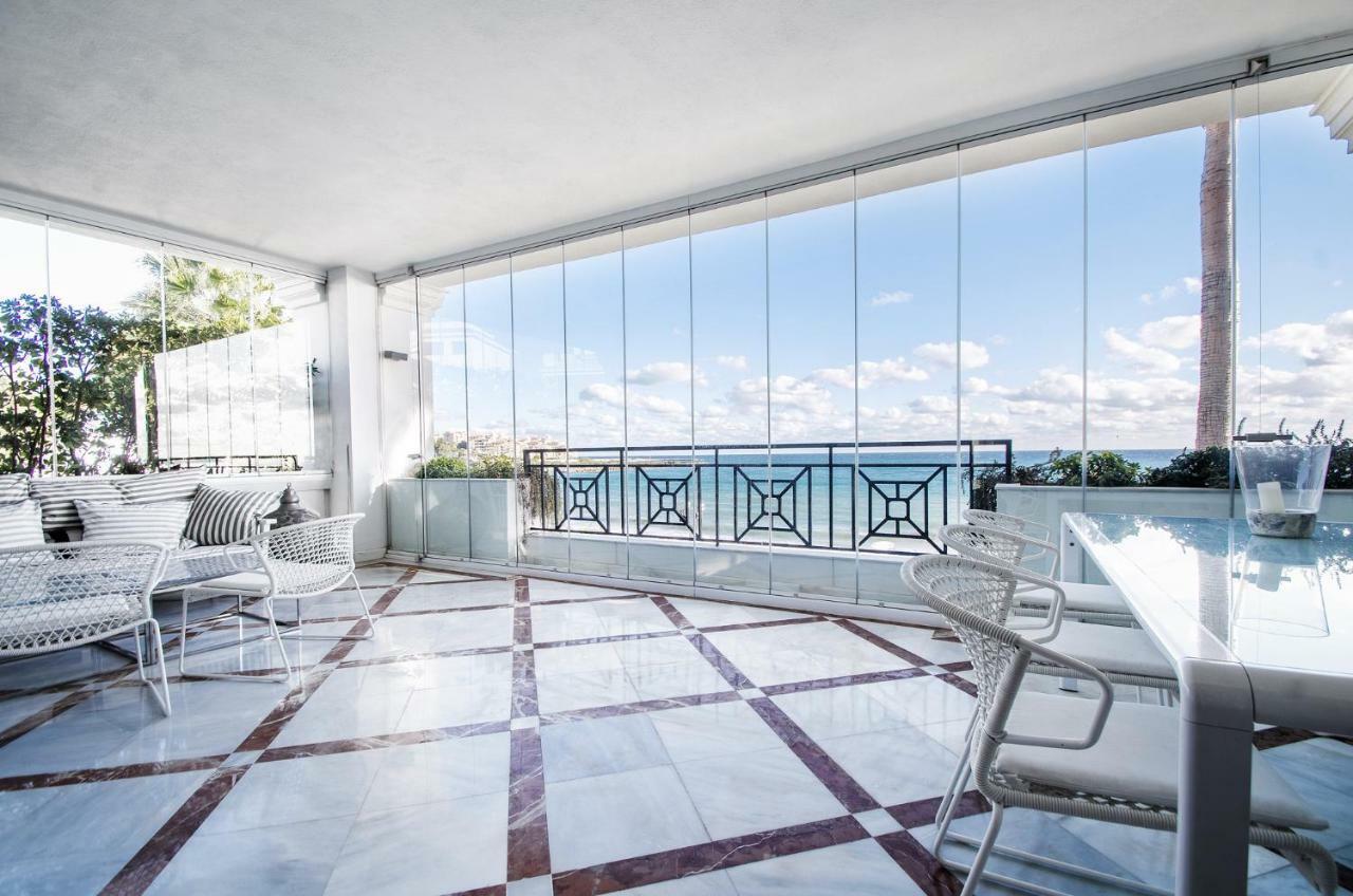 Luxury Apartment Frontal Beach In Doncella Beach Эстепона Экстерьер фото